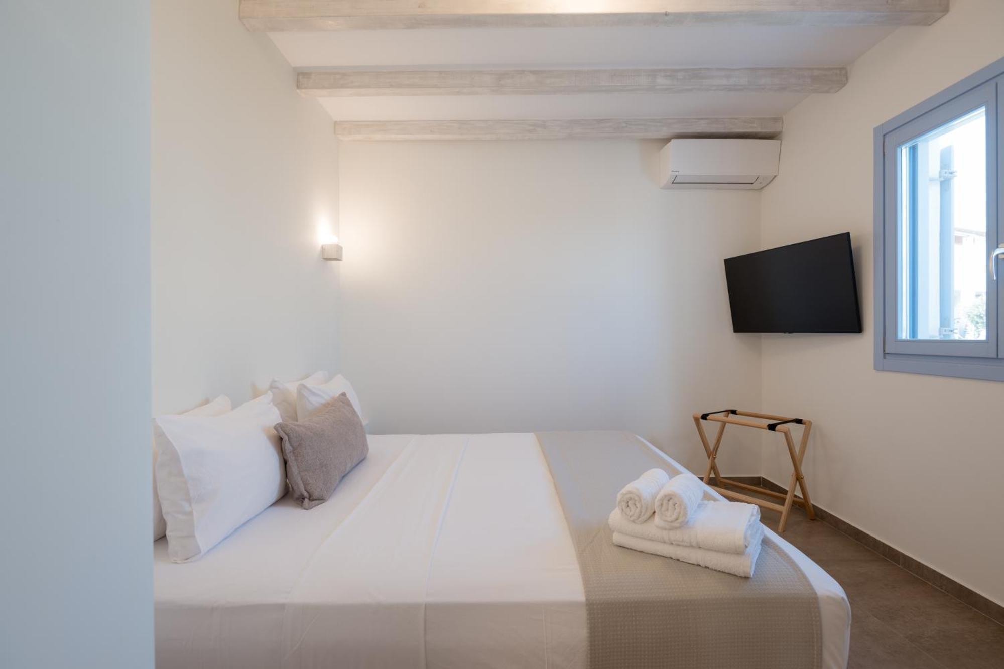 Aneliz Paros Apartment Exterior photo